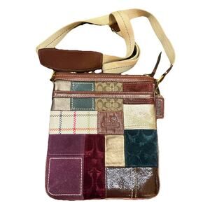 Coach Vintage Patchwork Holiday Edition Crossbody Suede Leather Y2K Colorful